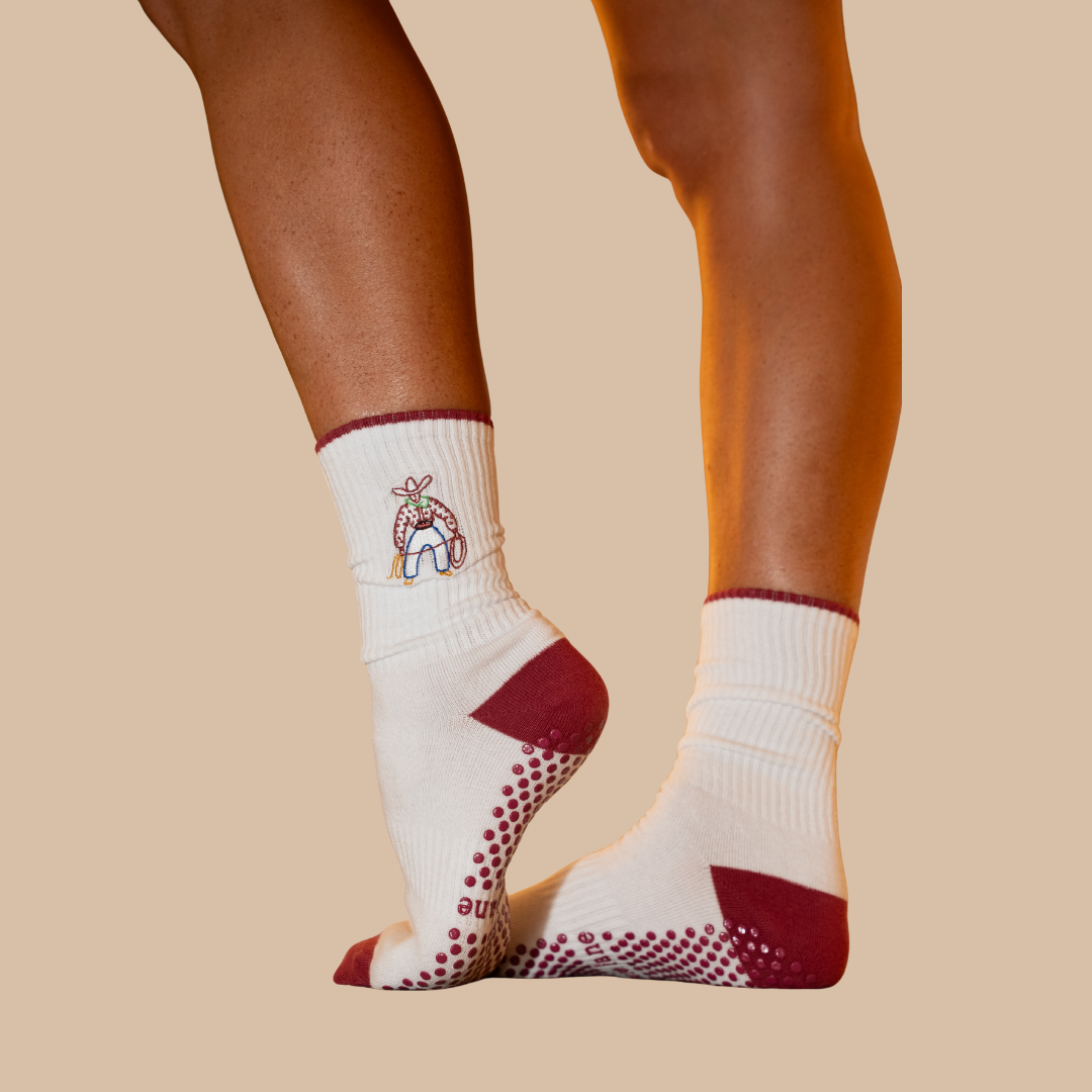 howdy cowboy embroidered pilates grip sock